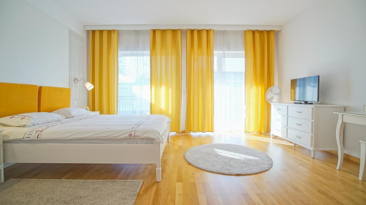 Downtown Premium Apartments Brassó Kültér fotó