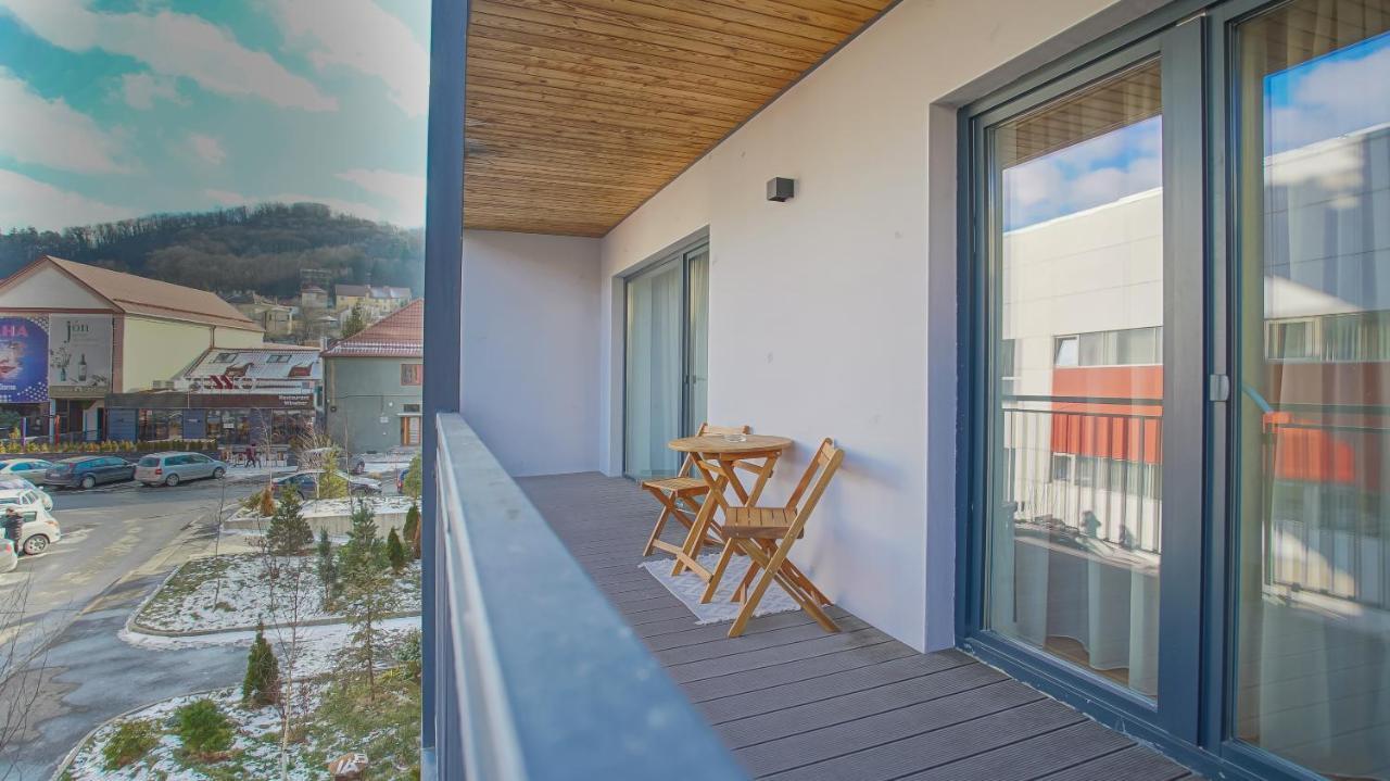 Downtown Premium Apartments Brassó Kültér fotó